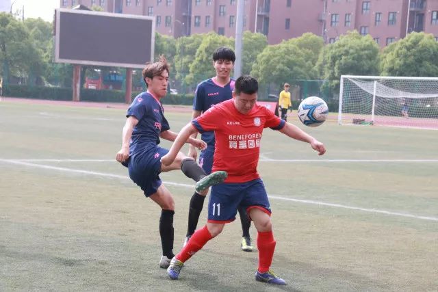 艰难赢得3分，换帅后的申花任重道远