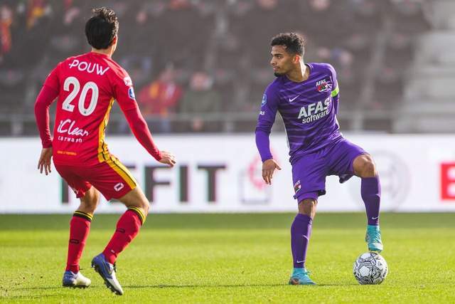 3-1击败山东泰山，大连英博首次对同一对手取得顶级联赛三连胜